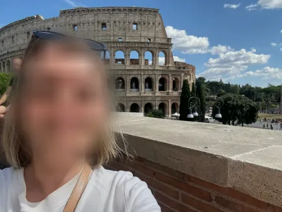 Josephine, 38