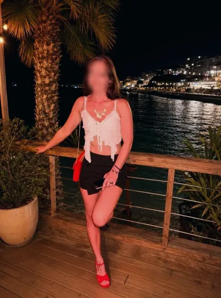 Nele, 34