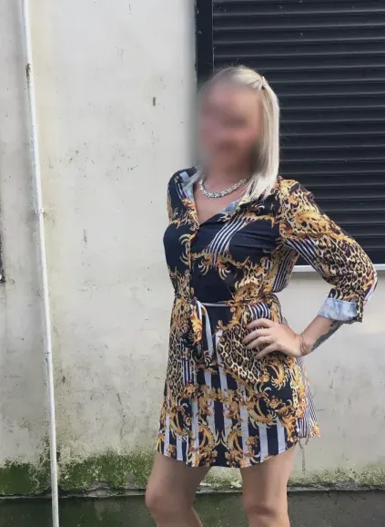 Saskia, 34