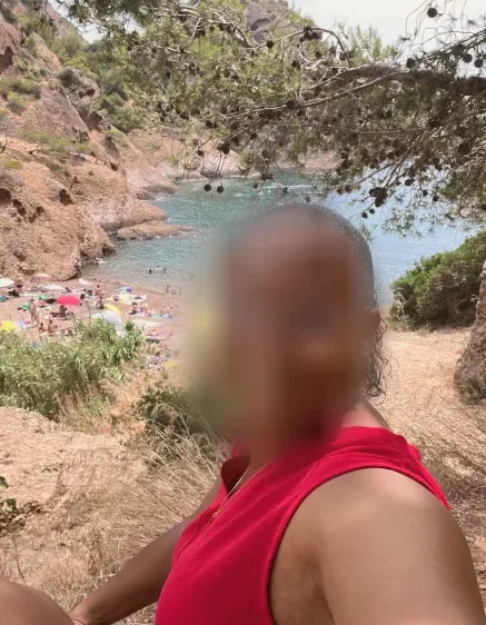 Sophia, 33
